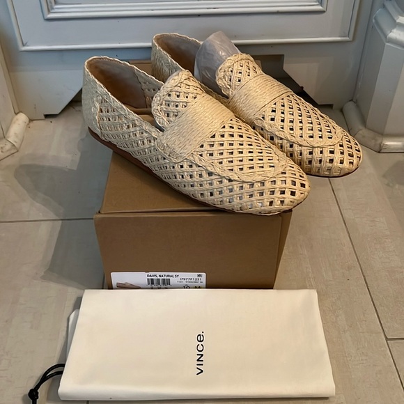Vince Cream Woven Flats - Picture 1 of 6